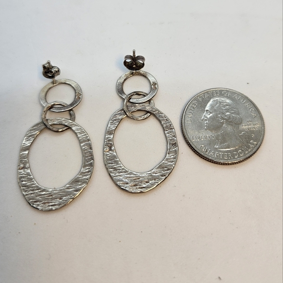 Silpada Textured Circle Earrings #P1529 - Picture 7 of 7